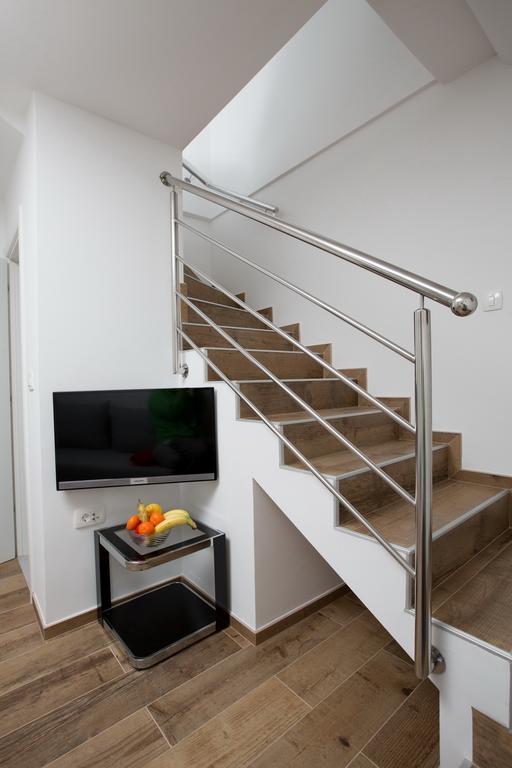 אופטיה Apartmani Ve-Ro מראה חיצוני תמונה