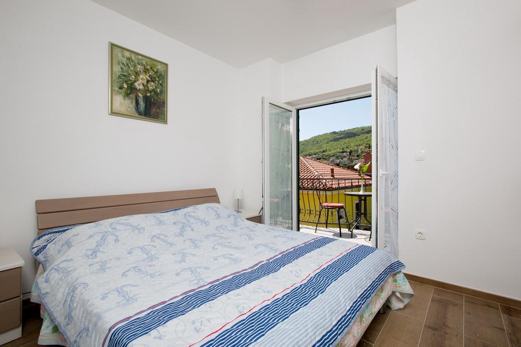 אופטיה Apartmani Ve-Ro מראה חיצוני תמונה