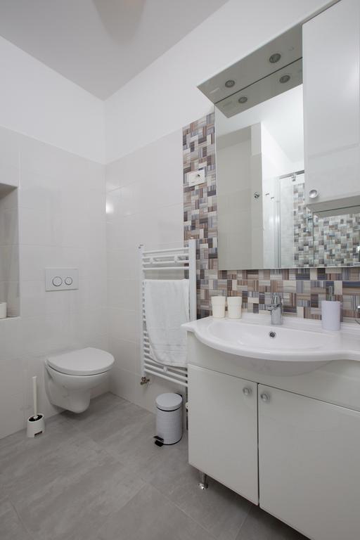 אופטיה Apartmani Ve-Ro מראה חיצוני תמונה